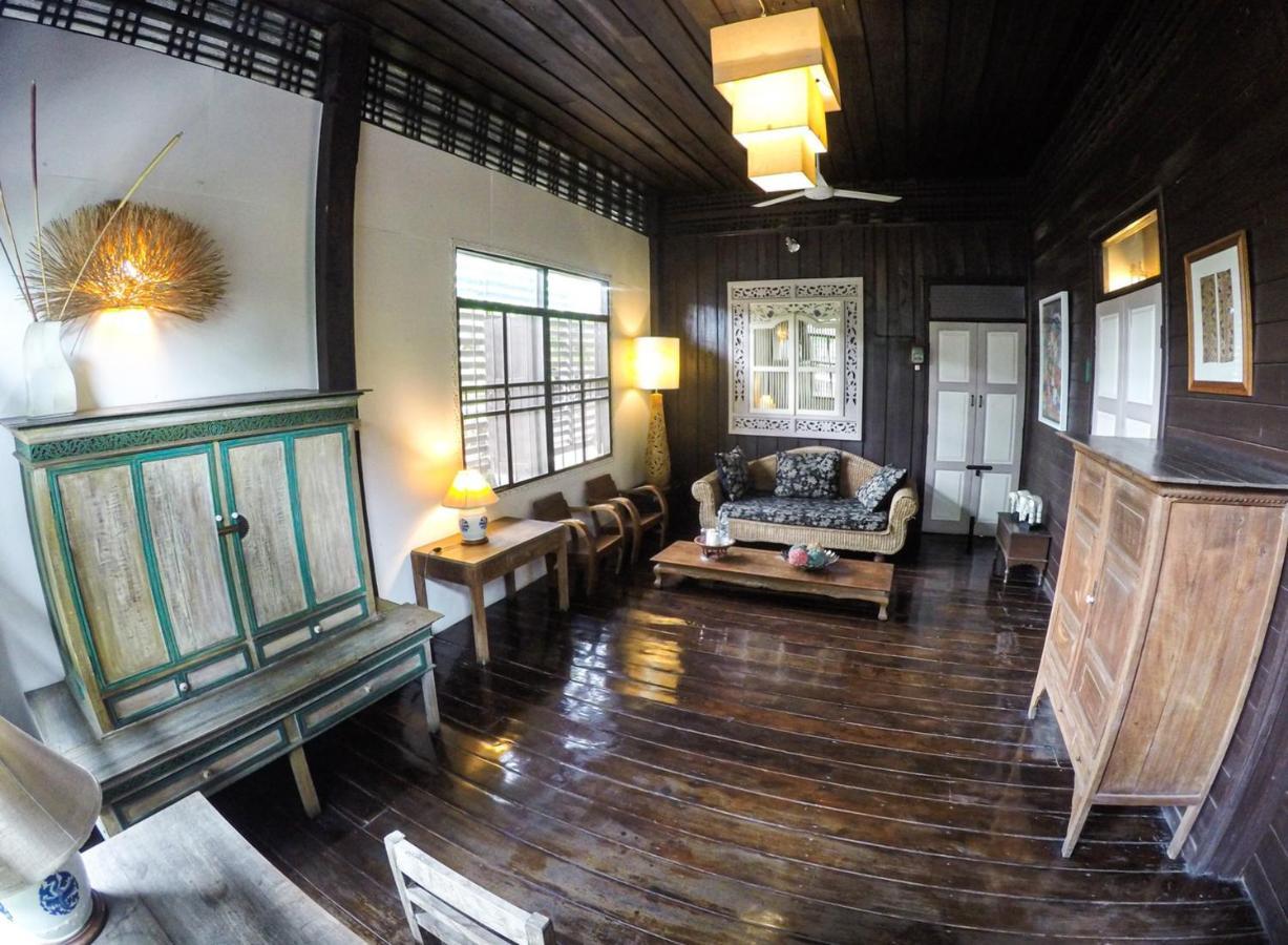 The Riverside Guest House Lampang Eksteriør bilde