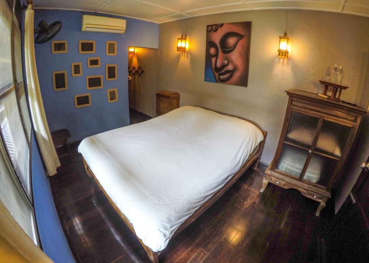 The Riverside Guest House Lampang Eksteriør bilde